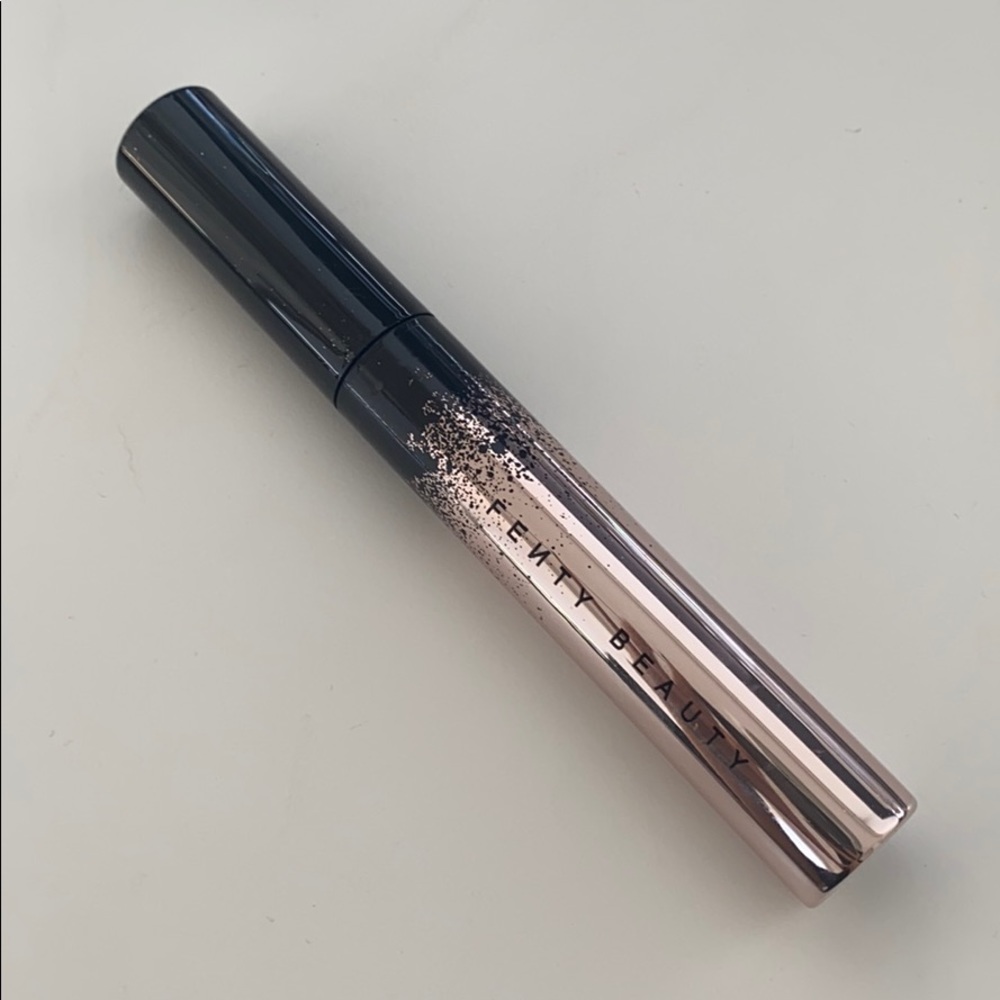 BRAND NEW Fenton Beauty Full Frontal Mascara